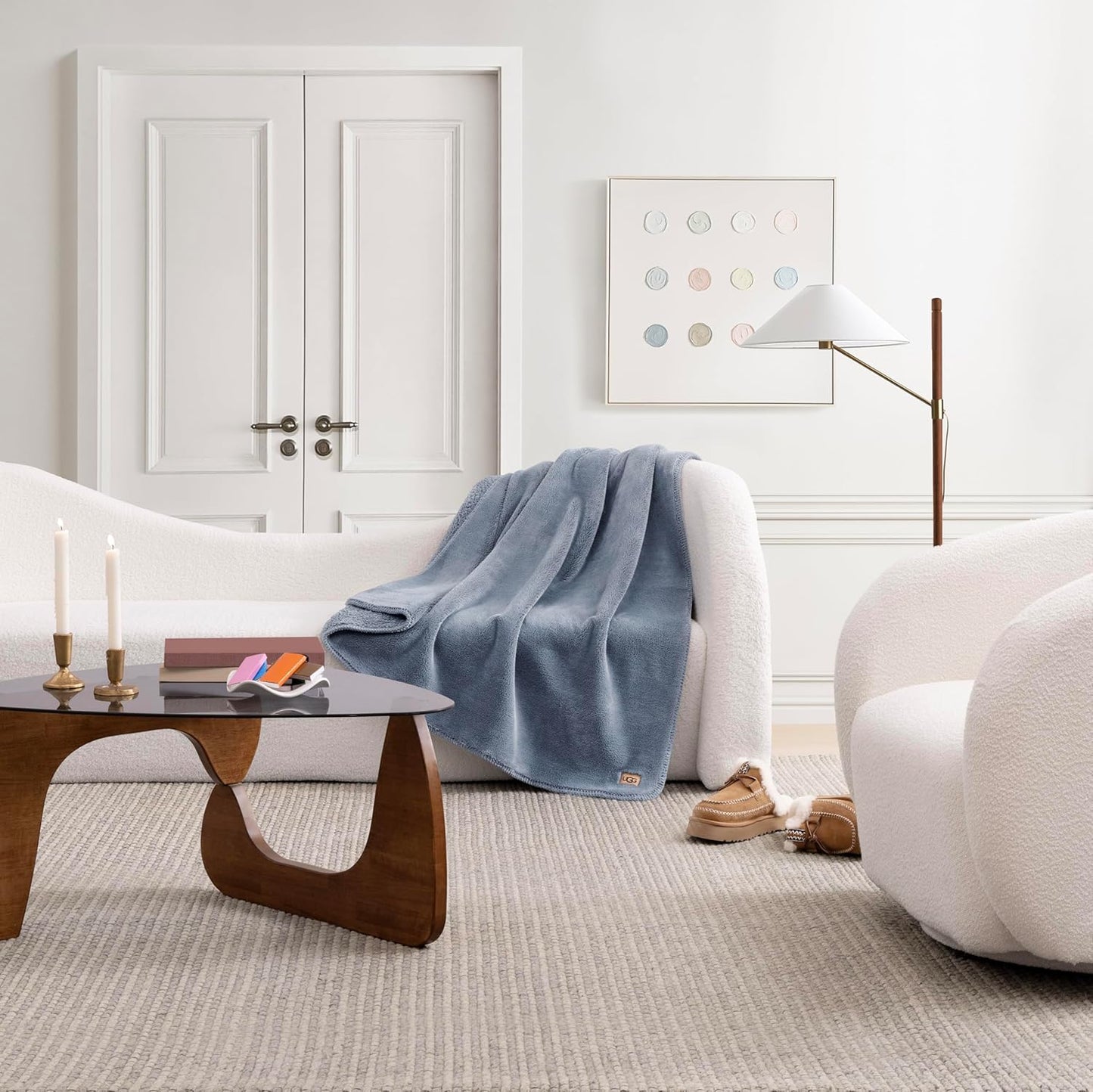 Plush Cozy Throw Blanket™